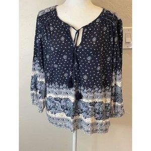 Lucky Brand Peasant top size Medium  X911